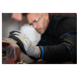 Gant anticoupure niveau C jauge 18